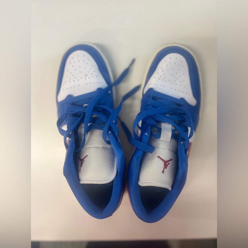 Nike Women's Air Jordan 1 Low in the "Sport Blue Gym Red" (Size 7) - Picture 3 of 7